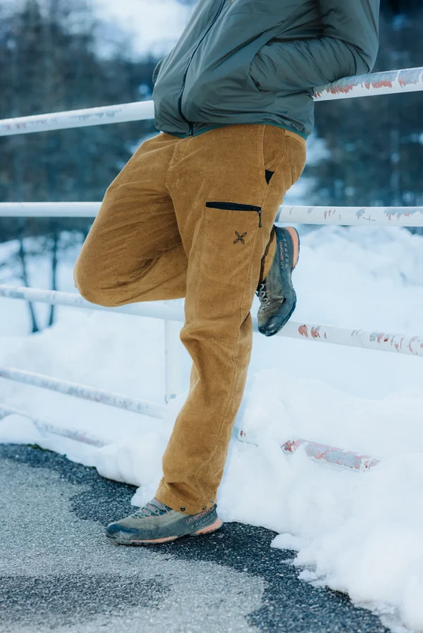 ROAM CORD PANTS<Montura Fashion